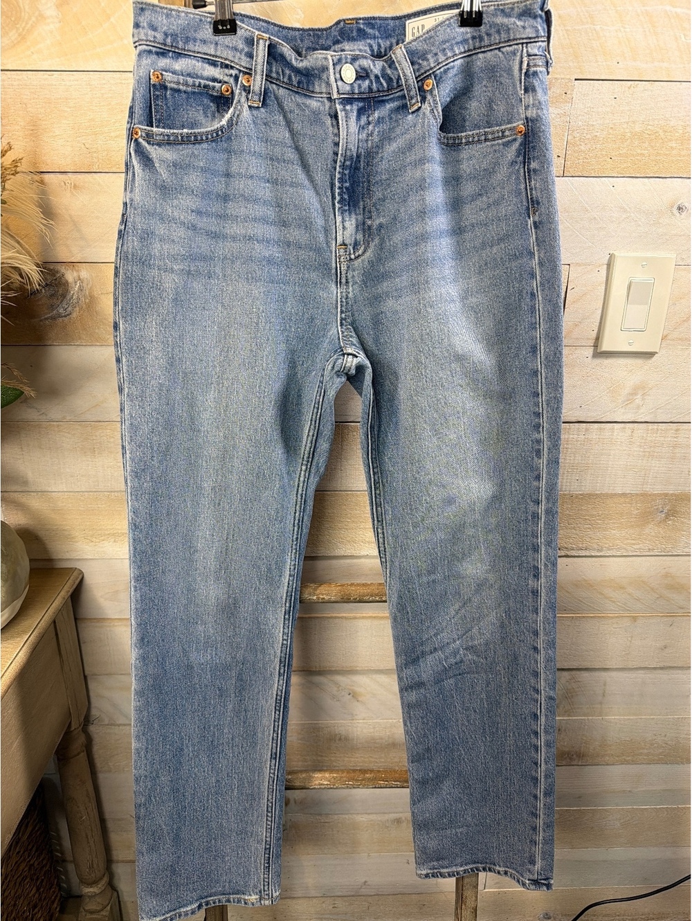 GAP '90s Straight High Rise Jeans Size 31R, 12R